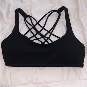 Lululemon Free to be Bra Wild